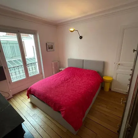 Charming And Bright Flat In A Very Convenient Area Lägenhet Paris