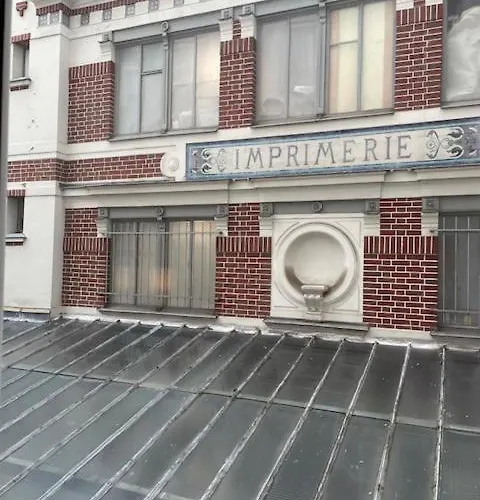 Charming And Bright Flat In A Very Convenient Area Apartamento